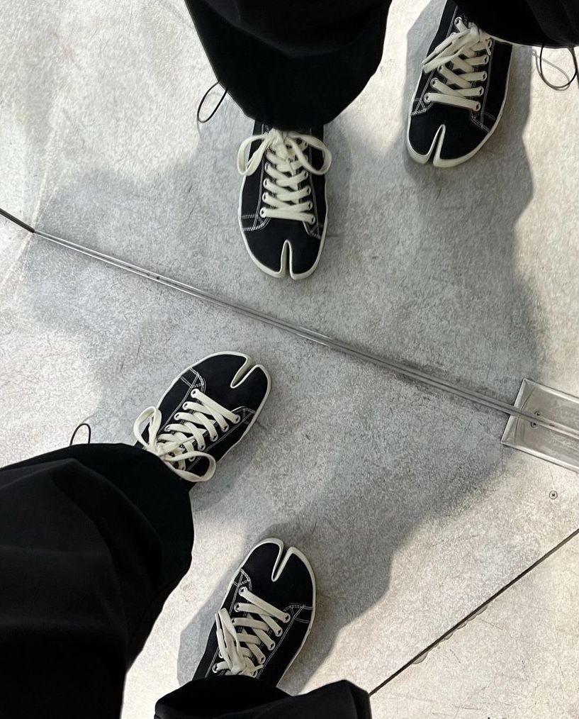 Canvas Tabi Lows -  FREE SOCKS