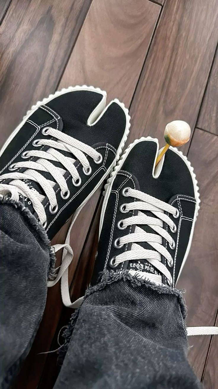 Canvas Tabi Lows -  FREE SOCKS